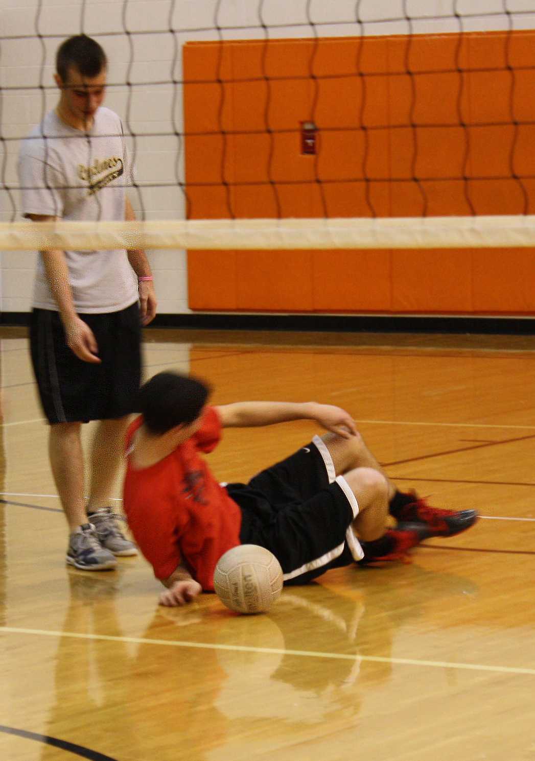 Scared+Hitless+wins+intramural+volleyball+championship