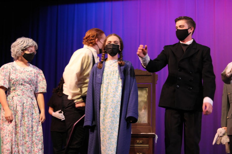 Maddie Chapman (25) and Mimi Calmes (25), two actresses featured in The Southern Play, are joined on stage by The English Mystery actor Gibson Smith (23) before bows.