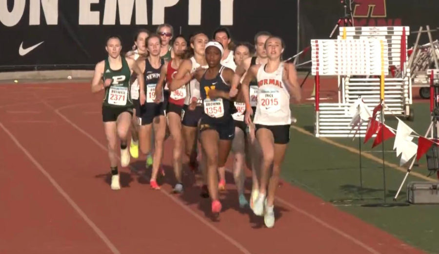 Ali Ince lead the field during the first lap of the 800 meter race at the Arcadia Invite with a split of 1:00.396. 
MacKenzie Browne ultimately would edge Ince out for first-place at the elite high school meet. 