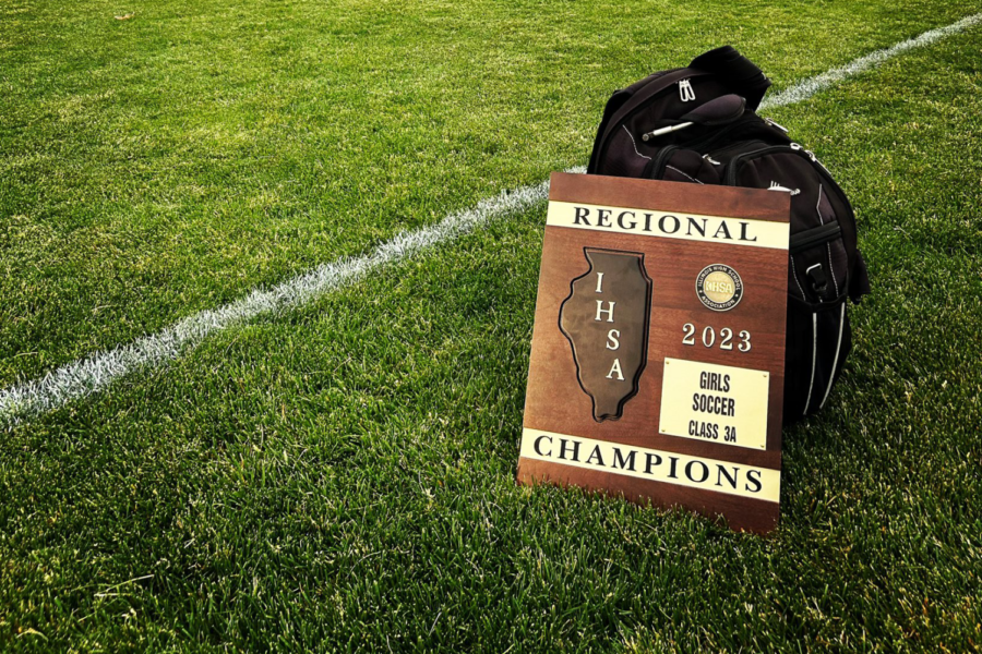 Girls soccer clinches third consecutive Regional Title; set sights on Sectional showdown