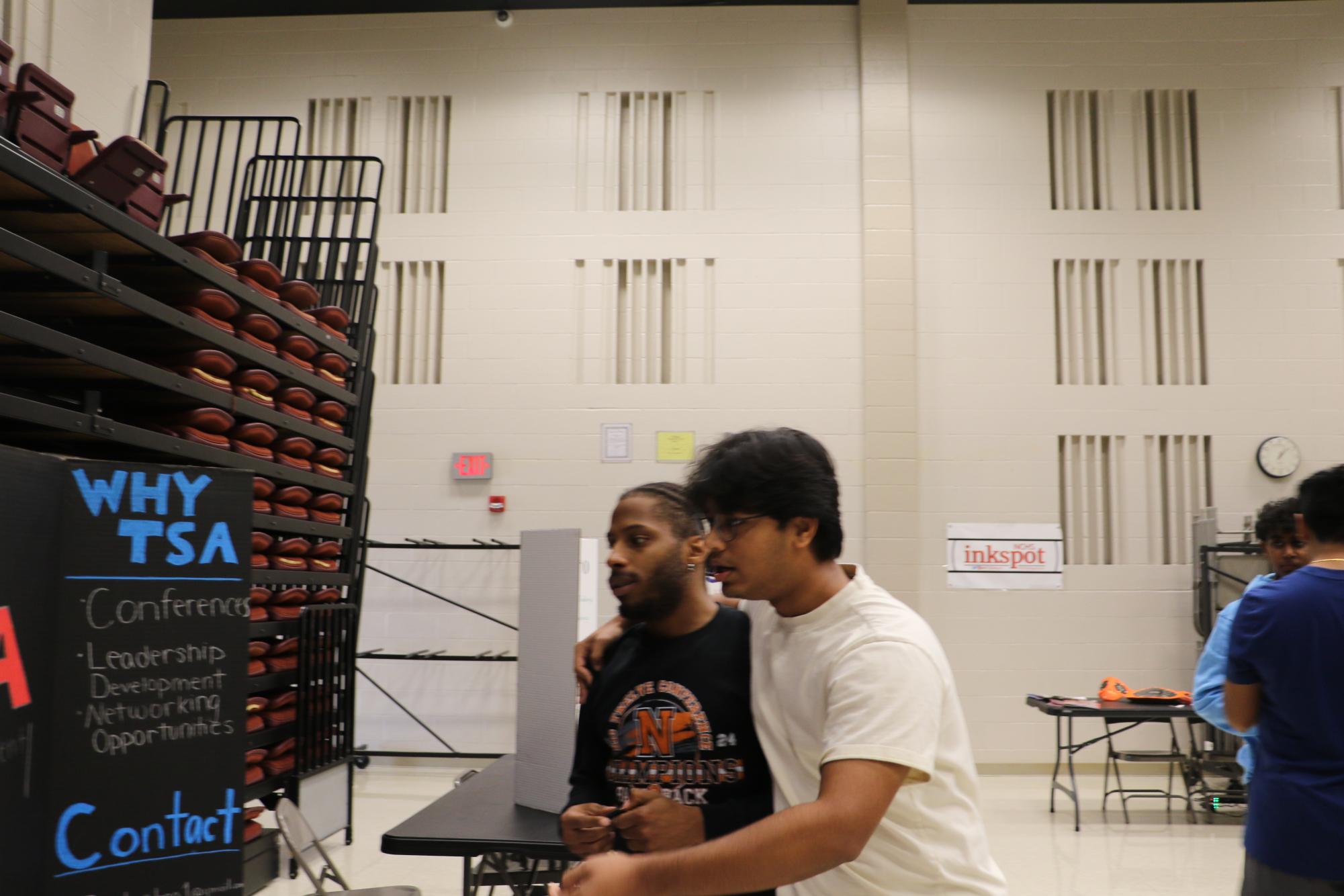 Activities fair highlights diverse range of student involvement options [photo gallery]