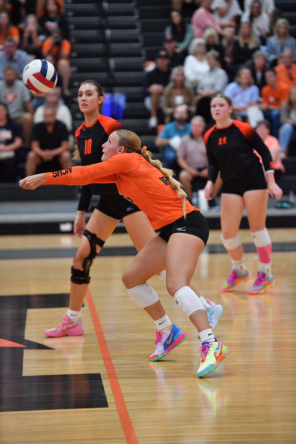 While senior captains Mya Blumenshine and Sydney Janssen look to feature heavily in the Ironmen gameplan, the team’s talent and balance will allow the Iron to spell members of the roster and keep players fresh, allowing veterans like Paytyn Gray and newcomers like Megan Branch and Kellyn Kramer and to see more time on the court, Coach Christine Konopasek said.
Photo Courtesy of: Mr. Jeff Christopherson