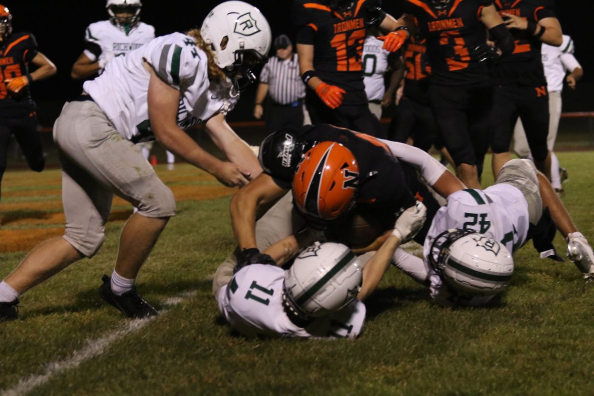 Kretsinger added a second score on a 32-yard touchdown reception. In his first start at tailback, he finished with 75 rushing yards on 11 carries and one reception.