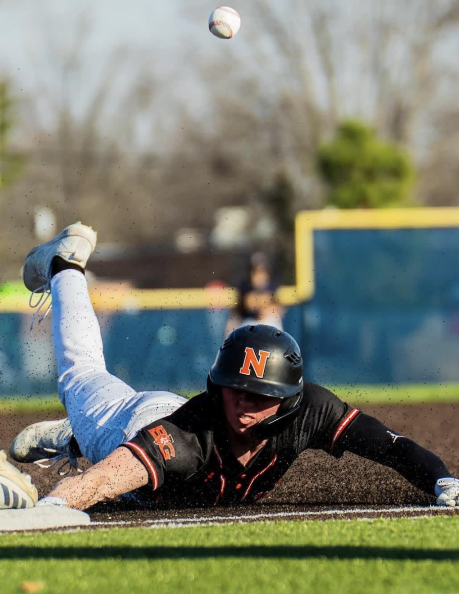 Senior outfielder Beckett Weber is swinging a red-hot bat to start the year, going 7-10 with 3 2B’s and 1 HR.

Photo Courtesy of: Cooper Kearfott